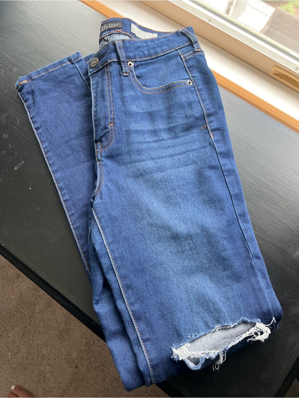 Aeropostale Medium Blue High-Rise Frayed-Hem Skinny Jeans
